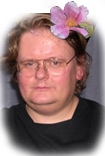 Portrait de Pierre Cormary (dit Montalte) à la fleur, photographie de Kouka
